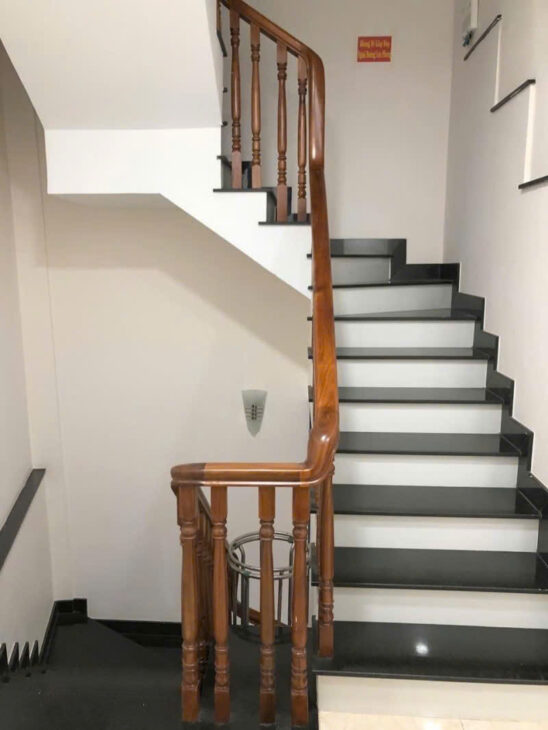 GIẢM SÂU 3 Tỷ – CHDV 7 PHÒNG 300 TR/NĂM – HXT 80M2(6.5×13) x 5 TẦNG – 6.9 TỶ