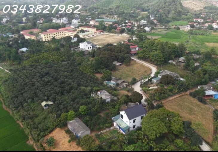 Không khí trong lành gần khu du lịch – chính chủ có lô đất đẹp view sông tại Nam Thượng- Kim Bôi-