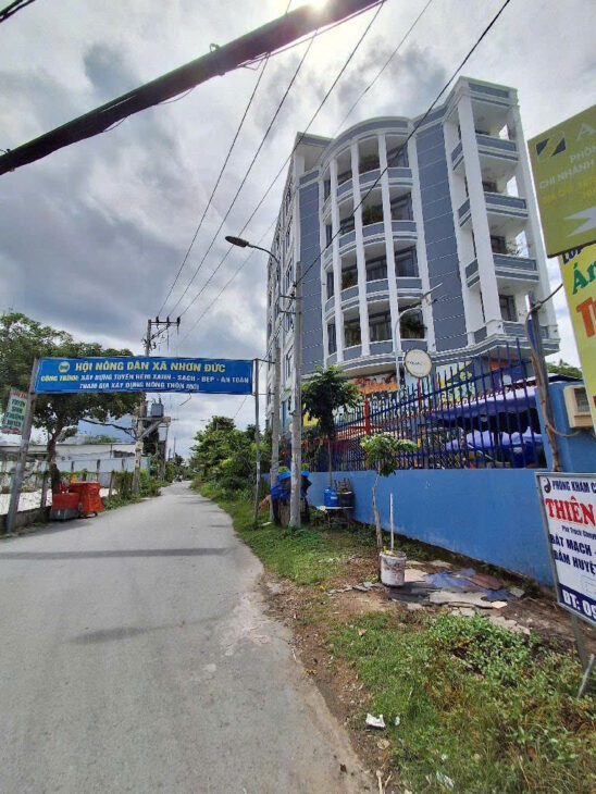 ĐẤT LỚN 500M2 NGANG 20M- LÊ VĂN LƯƠNG HẺM 6M PHÙ HỢP XÂY NHÀ VƯỜN-ĐẦU TƯ SINH LỜI CHỈ VỚI 4.9 TỶ