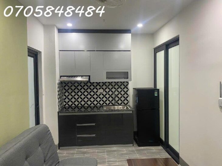 Tòa căn hộ dòng tiền ,thông ngõ 93 Hoàng Văn Thái 7 tầng 81m², mặt tiền 9m, giá chào 20 tỷ ( có