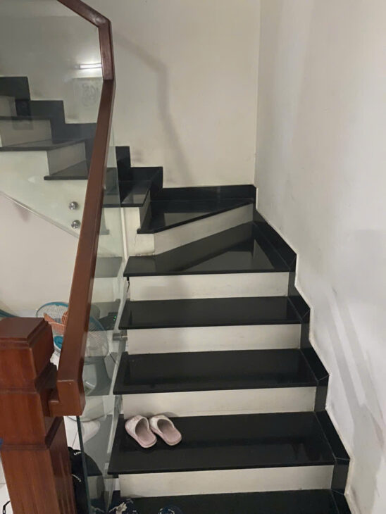 Bán nhà mặt tiền đường Lê Hồng Phong – vị trí đẹp, pháp lý chuẩn • Diện tích: 108m² (ngang 6m,