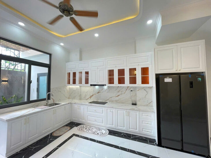 Nhà 3 tầng phong cách Tân Cổ Điển Khu TĐC Đất Lành. – Dt 58m2 ngang 4m. Dt sàn: 151,1m2 – Kết