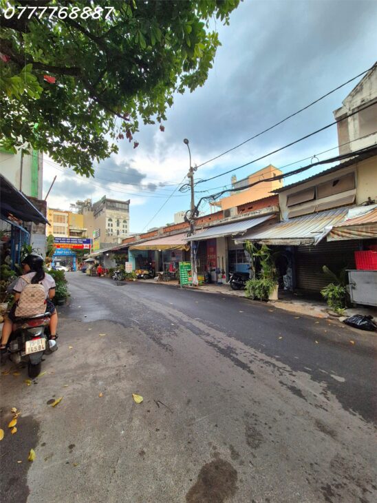 SP đầu tư hiếm Góc 2MT Nguyễn Oanh, DT 865m2 giá 72 tỷ.