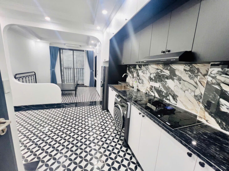 BÁN CCMN KHÚC THỪA DỤ 86M2X6T,Ô CHỜ T/MÁY,17 PHÒNG KHÉP KÍN,60M RA PHỐ, 16.7 TỶ