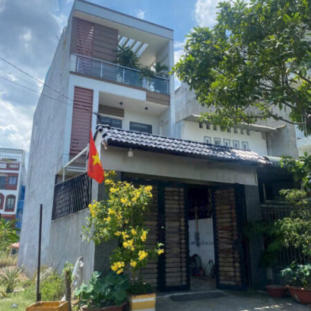 ✅✅Cho thuê nhà QL1A sát gò vấp phường Thạnh Xuân q12 👉 đường nhựa thông tứ phía 👉 Dt 5*20 👉Có