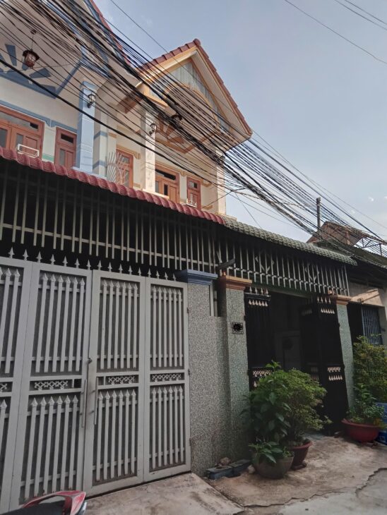 Nhà 2 tầng, rộng 81m2 mà giá chỉ dưới 4 tỷ
