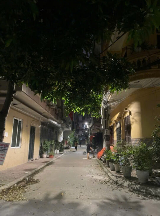 BÁN biệt thự XÃ ĐÀN-PHẠM NGỌC THẠCH 181m, 5tầng, mt 28.8M, ngõ thông, lô góc, 2 oto tránh