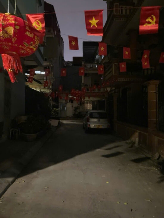 BÁN biệt thự XÃ ĐÀN-PHẠM NGỌC THẠCH 181m, 5tầng, mt 28.8M, ngõ thông, lô góc, 2 oto tránh