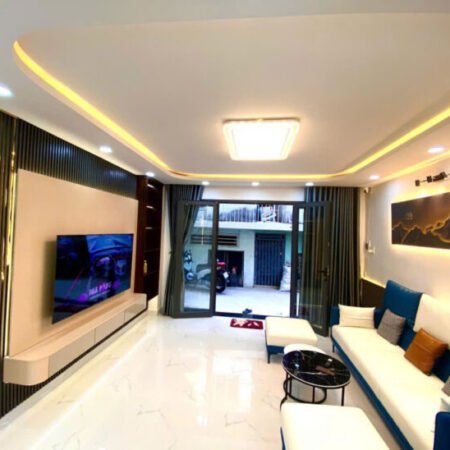 Bùi Văn Ba xe hơi ????cạnh nhà Q7 CÓ 6 TỶ