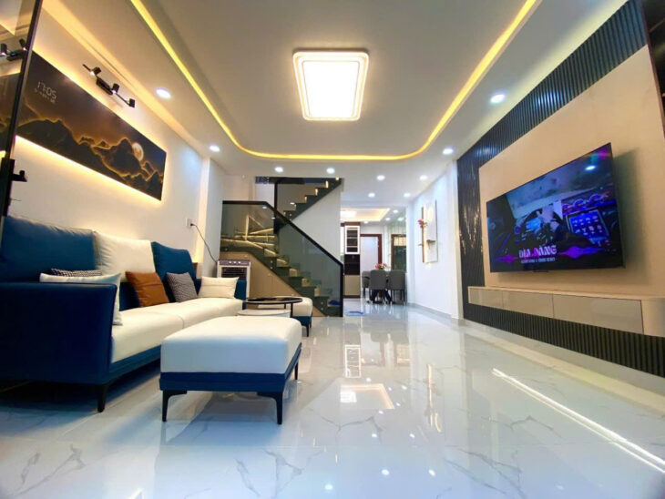 Bùi Văn Ba xe hơi ????cạnh nhà Q7 CÓ 6 TỶ