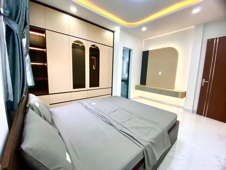 Bùi Văn Ba xe hơi ????cạnh nhà Q7 CÓ 6 TỶ