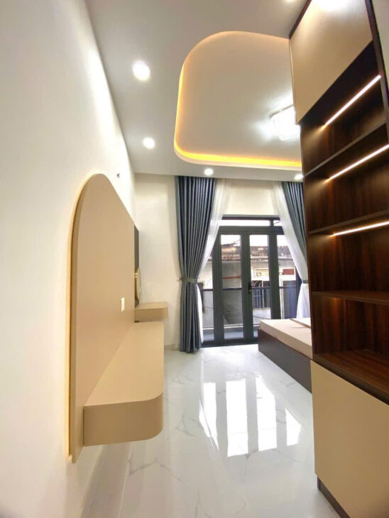 Bùi Văn Ba xe hơi ????cạnh nhà Q7 CÓ 6 TỶ