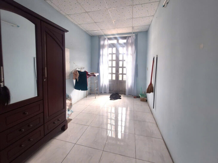 Nhà Mới ở ngay, Tăng Nhơn Phú B, Quận 9, Dt 40m2( 3 x 13 ), 2 tầng, chỉ 2.5ty