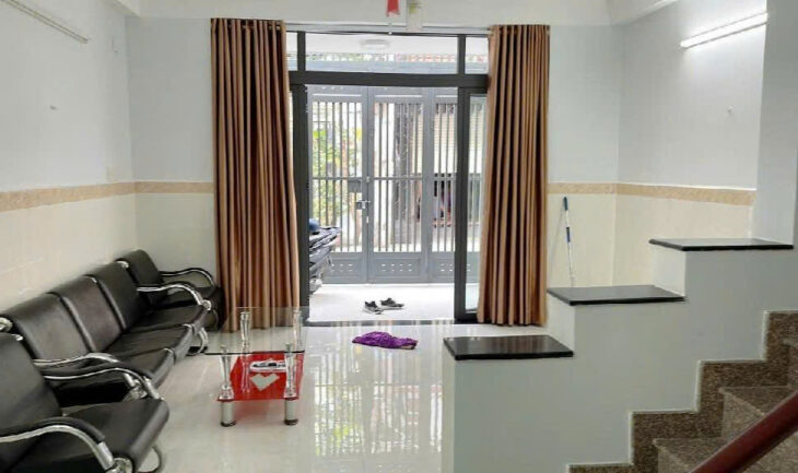 BÁN NHÀ MẶT TIỀN HẺM KINH DOANH NGUYỄN THỊ THẬP, QUẬN 7 – XE HƠI ĐỖ CỬA – 4 TẦNG – GIÁ CHỈ NHỈNH 9