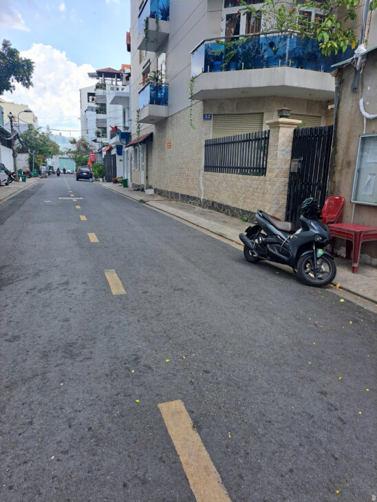 BÁN NHÀ MẶT TIỀN HẺM KINH DOANH NGUYỄN THỊ THẬP, QUẬN 7 – XE HƠI ĐỖ CỬA – 4 TẦNG – GIÁ CHỈ NHỈNH 9