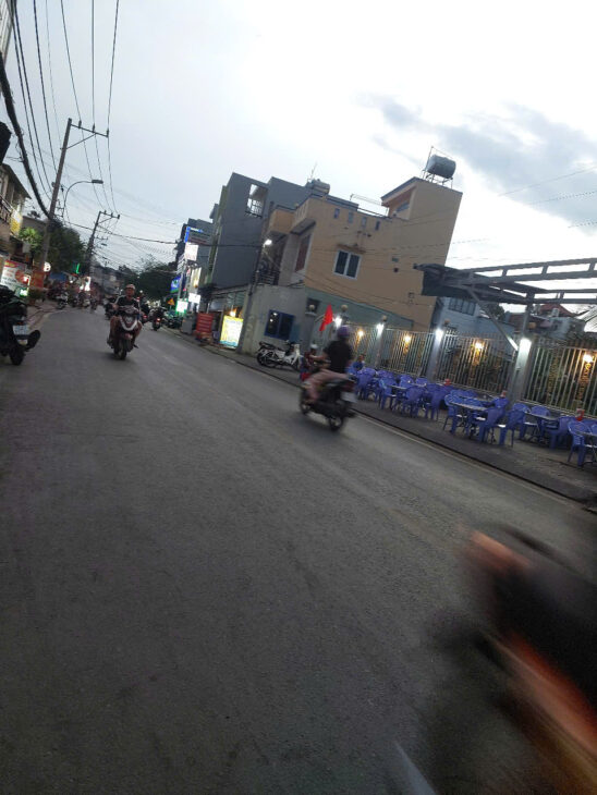 Bán nhà mặt tiền HIẾM đường 28, gần Bệnh Viện Lê Văn Thịnh,Cát Lái giá chỉ 10,5 tỷ , mua ngay kẻo