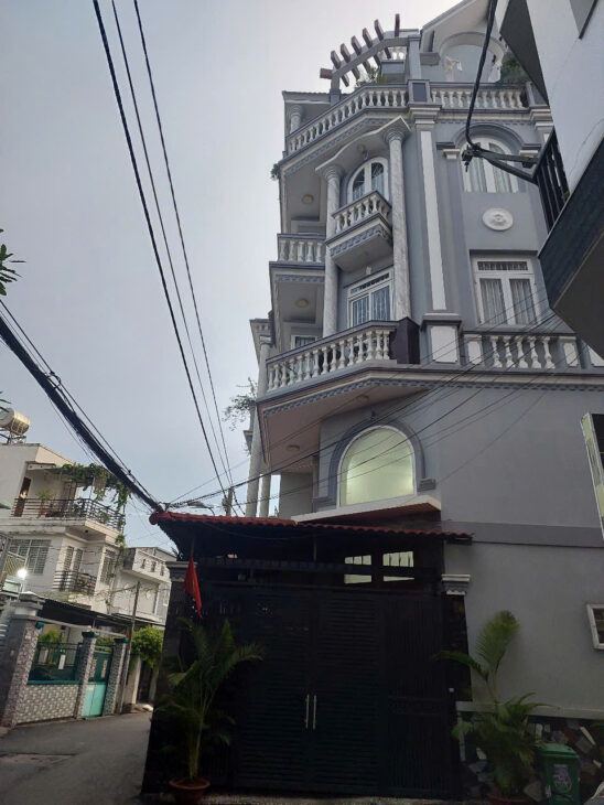 Nhà đẹp mặt tiền đường ,thoáng mát, P.An Phú,Thủ Đức giá đẹp 16,2 tỷ , vui lòng liên hệ Mrs Vân