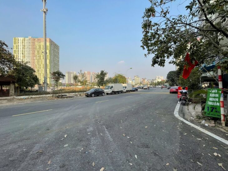 PHÂN LÔ KĐT MỖ LAO – ÔTÔ TRÁNH, VỈA HÈ KINH DOANH – Ô CHỜ THANG MÁY – GIÁ 17 TỶ