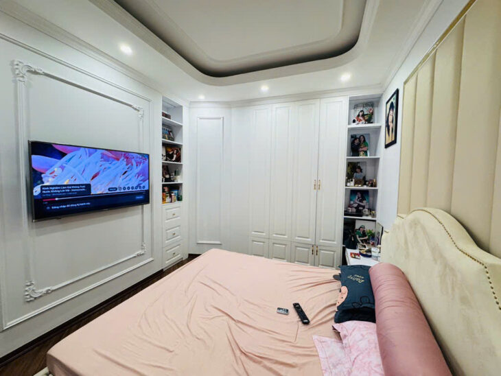 NHÀ CỰC PHẨM 279 ĐỘI CẤN- 40M x 5 TẦNG, MẶT TIỀN 6M GIÁ CHỈ 10 TỶ