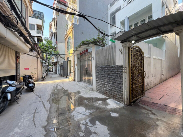 NHÀ CỰC PHẨM 279 ĐỘI CẤN- 40M x 5 TẦNG, MẶT TIỀN 6M GIÁ CHỈ 10 TỶ