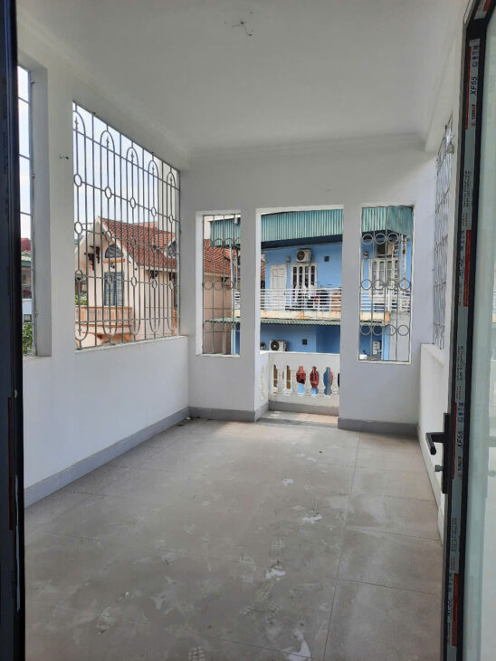bán nhà mặt phố khương trung thanh xuân 20ty500tr DT42m2 ,4 tầng LH 036.214.6202