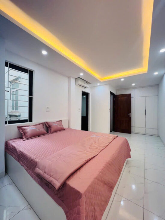 TẬP THỂ VĂN CHƯƠNG ĐỐNG ĐA TẦNG 2, DIỆN TÍCH 55 M, 2 PHÒNG NGỦ, KHÁCH.KHU VỰC TRUNG TÂM PHÁT TRIỂN,