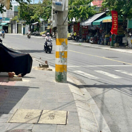 BÁN NHÀ TRỆT LẦU 90M2- TRẦN HƯNG ĐẠO– HẺM Ô TÔ – GẦN BIG C (GO) DĨ AN.