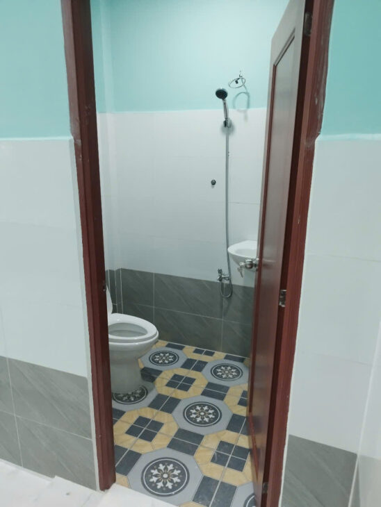 CẦN THƠ: NHÀ1 TRỆT 1 LẦU MỚI XÂY NHANH TAY SỞ HỮU. lh 0934.424268