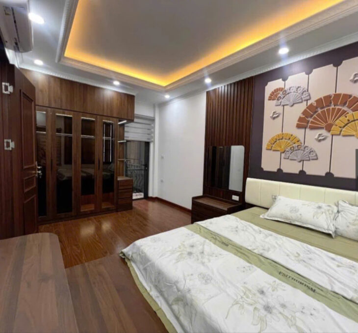 SIÊU PHẨM Hoàng Văn Thái – 45m2- 4 tầng – Nội thất nhập – nhỉnh 8 tỷ