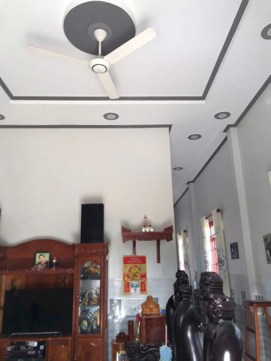 CẦN THƠ: BÁN BIỆT THỰ VƯỜN CÁCH NGUYỄN CHÍ THANH 200m P.TRÀ NÓC Q.BÌNH THUỶ