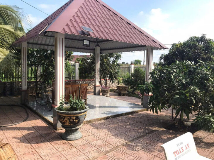 CẦN THƠ: BÁN BIỆT THỰ VƯỜN CÁCH NGUYỄN CHÍ THANH 200m P.TRÀ NÓC Q.BÌNH THUỶ