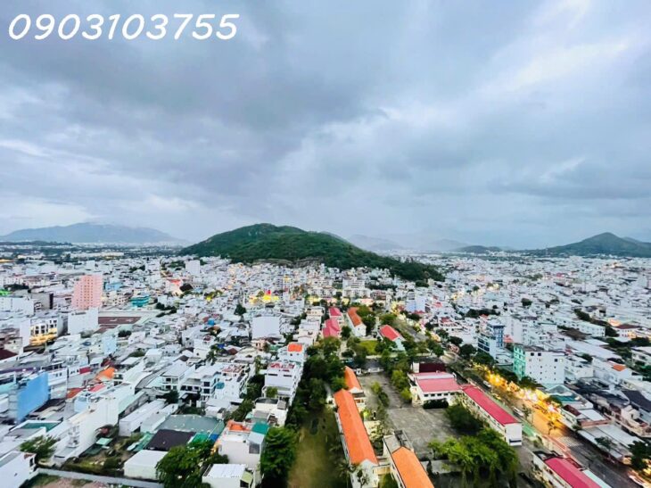 (2610 OC3) Chính chủ bán nhanh căn hộ biển 75m2,2 PN 2WC Mường Thanh Viễn Triều 2 ban công