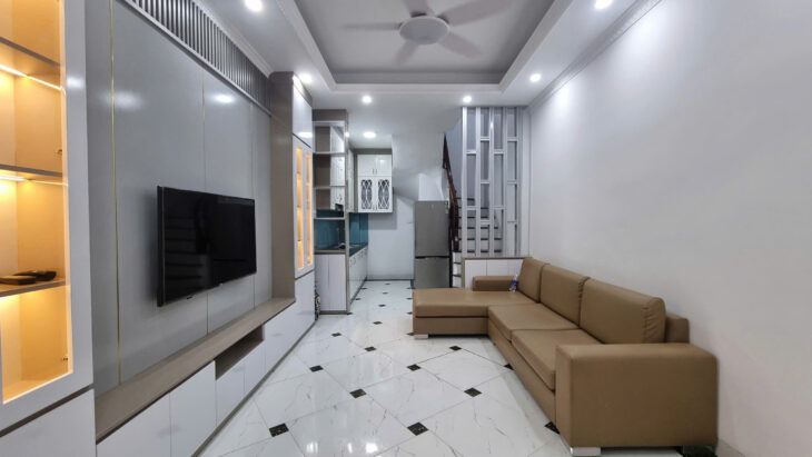 RẺ NHẤT MỸ ĐÌNH,NHÀ DÂN 35M2X5 TẦNG,4 NGỦ, GẦN TRƯỜNG,CHỢ,GẦN ĐH THƯƠNG MẠI, ~5.5 TỶ