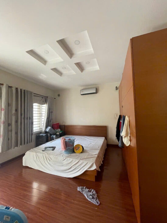 BÁN BIỆT THỰ ĐẸP KHU KIỀU ĐÀM, QUẬN 7 – GIÁ CHỈ 90TR/M2. LH NGAY 0938827657 MS TUYỀN