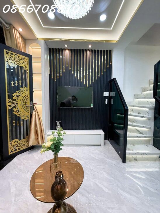 Trần Bình Trọng – Nguyễn Thượng Hiền Q.GV giáp Bình Thạnh