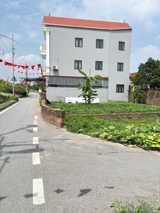 ???? LÔ ĐẤT VUÔNG VẮN 2 MẶT NGÕ – TRUNG TÂM XÃ TIỀN YÊN