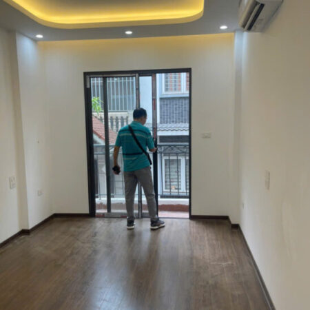 RẺ ĐẸP CHÍNH CHỦ CẦN BÁN NHÀ PHỐ VĂN CAO QUẬN BA ĐÌNH 45m 2 x 6 TẦNG THANG MÁY NHỈNH 15 TỶ Ô TÔ KD