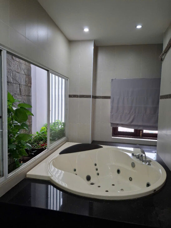 BIỆT THỰ MINI NGHỈ DƯỠNG NGAY TRUNG TÂM TÂN BÌNH – CÓ HẦM XE, GIẾNG TRỜI – GIÁ 28.5 TỶ