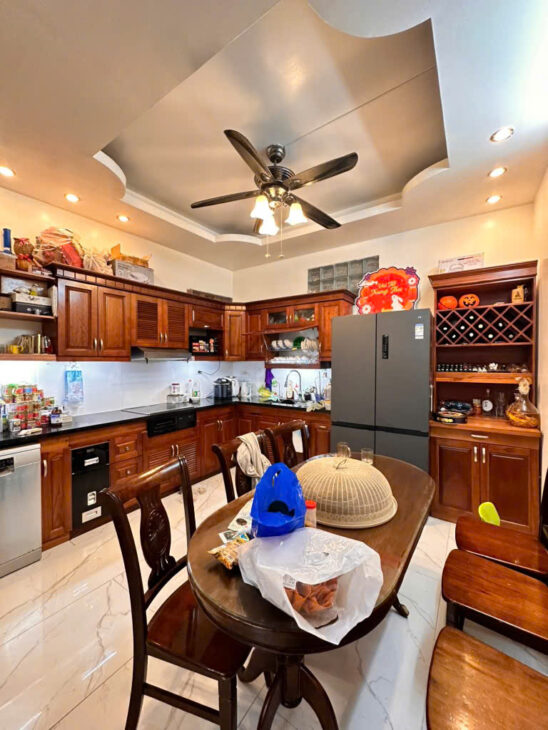 Hiếm, Xuân Phương 50.2m2-5 ngủ, Lô góc, NT đẹp, sát phố, giá 6.95 tỷ