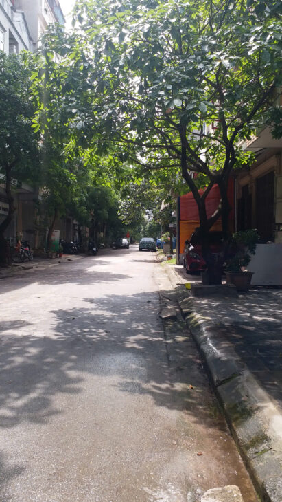 Bán đất phân lô Cầu Diễn, Từ Liêm, 50m2 ô tô tránh, vỉa hè, ở sướng