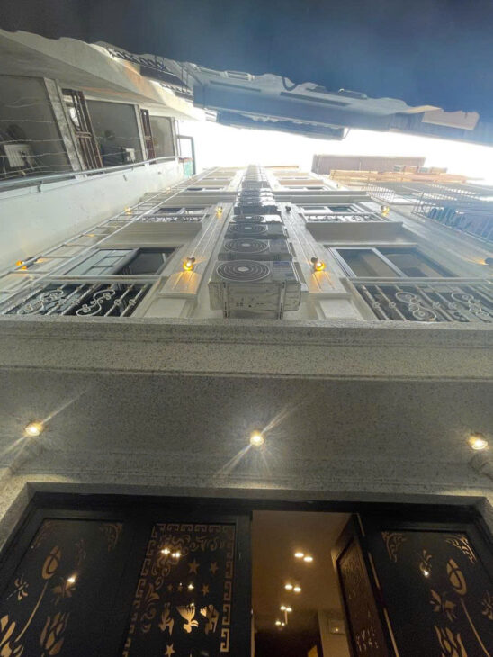 Bán tòa Chung cư mini phố Trịnh Công Sơn, Tây hồ, 70m2 – 7t – mt 6m – 3 bước ra mặt phố – 22 phòng