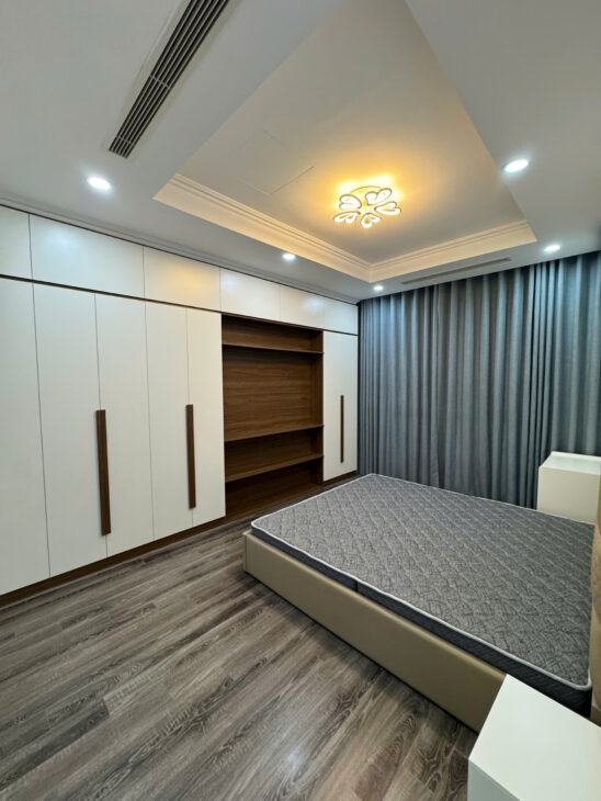 Bán căn hộ cao cấp Royal City – Thanh Xuân, 100m2 giá tốt 10,6 tỷ