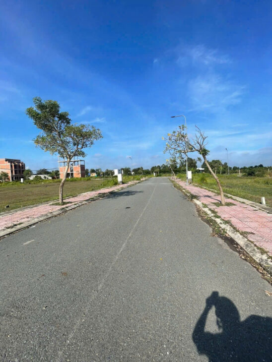 Bán gấp lô đất thổ 5×17, ODT sau lưng chợ, ngay TT. Đức Hòa