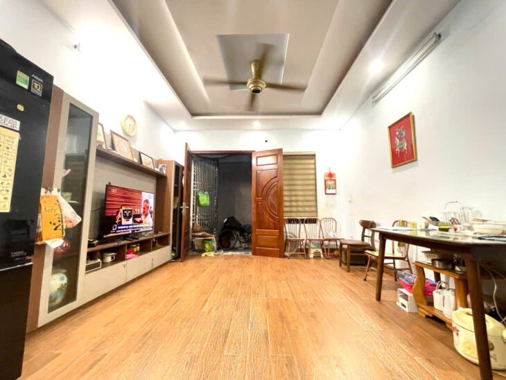 BÁN NHÀ XUÂN LA 35M, 5 TẦNG – THÔNG VÕ CHÍ CÔNG – GẦN HỒ TÂY – TẶNG FULL NỘI THẤT – 8.15 TỶ