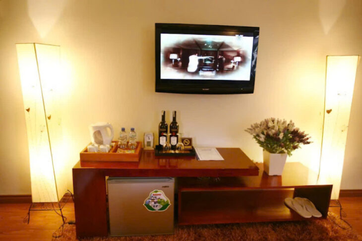 Bán nhà mặt phố Ấu Triệu, Hoàn Kiếm, 72m xây 7 tầng thang máy + Hầm, tum, giá 73 tỷ. LH: 0366051369
