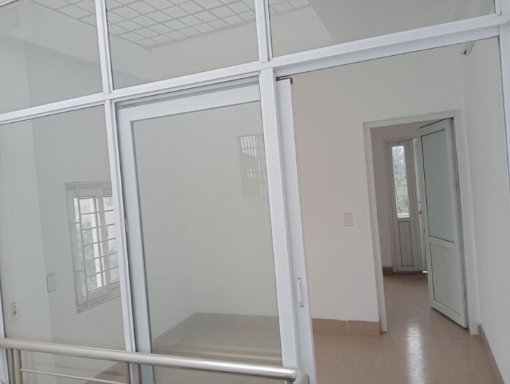 Bán nhà Tả Thanh Oai dân xây độc lập lô góc 3 tầng, 4 ngủ,ở ngay 4.5 tỷ 0702121992