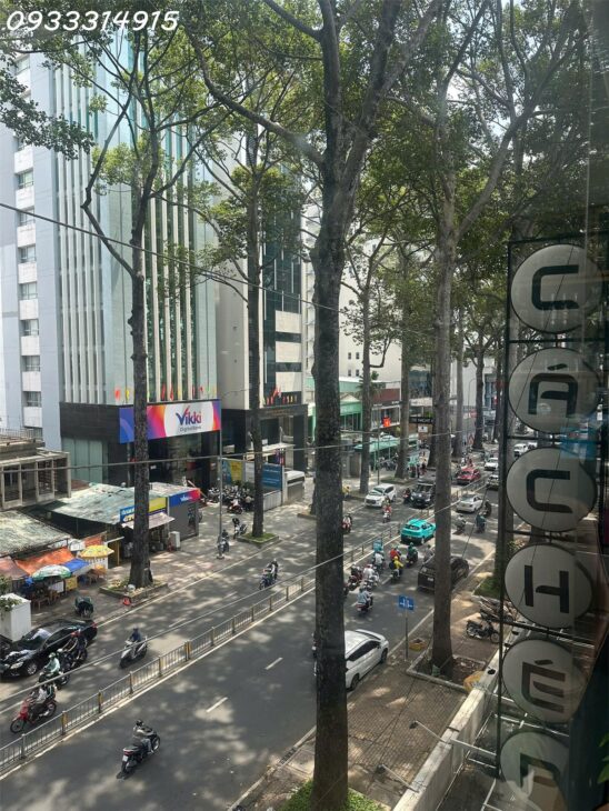CHO THUÊ 200M2 NGÕ NGUYỄN THỊ MINH KHAI, Q.1, GIÁ 300 TỶ, SỔ HỒNG