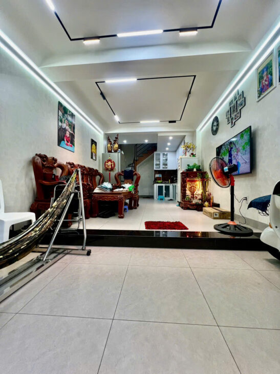 MẶT TIỀN TÂN VĨNH Q4 CÓ 5 TỶ ĐÚC XÂY MỚI 4 TẤM