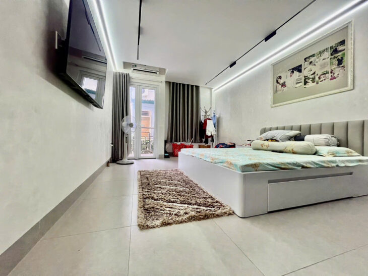 MẶT TIỀN TÂN VĨNH Q4 CÓ 5 TỶ ĐÚC XÂY MỚI 4 TẤM