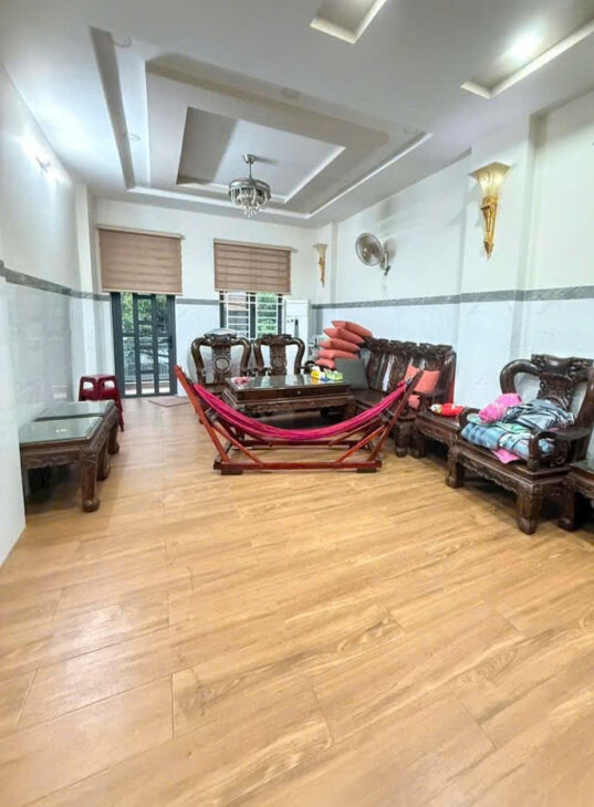 BÁN NHÀ 3 TẦNG NGUYỄN THỊ THẬP Q7 – XE HƠI VÀO TẬN NHÀ – GẦN LOTTE, CẦU KÊNH TẺ, GỌI NGAY 0938827657